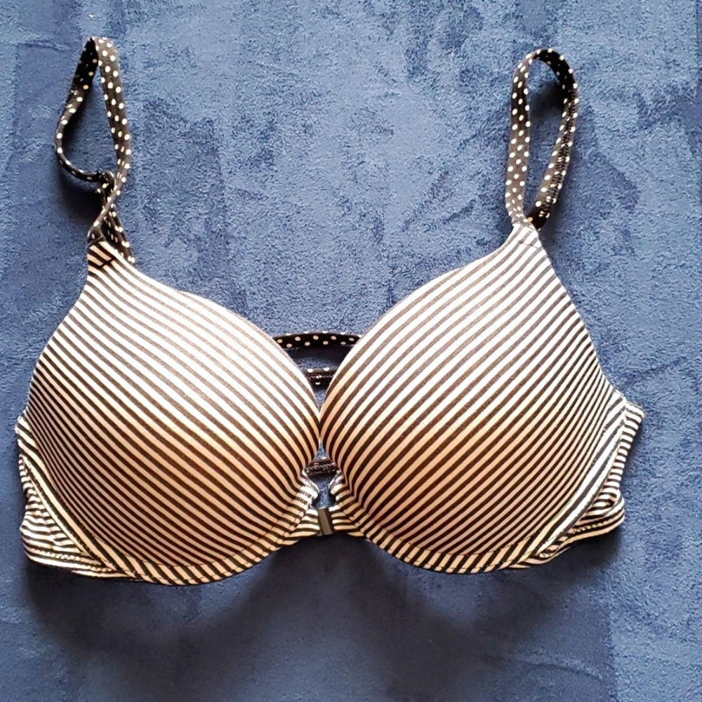 Victoria's Secret push up 34C